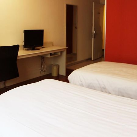 Hanting Hotel Baoji Gaoxin South Railway Station Branch Chambre photo