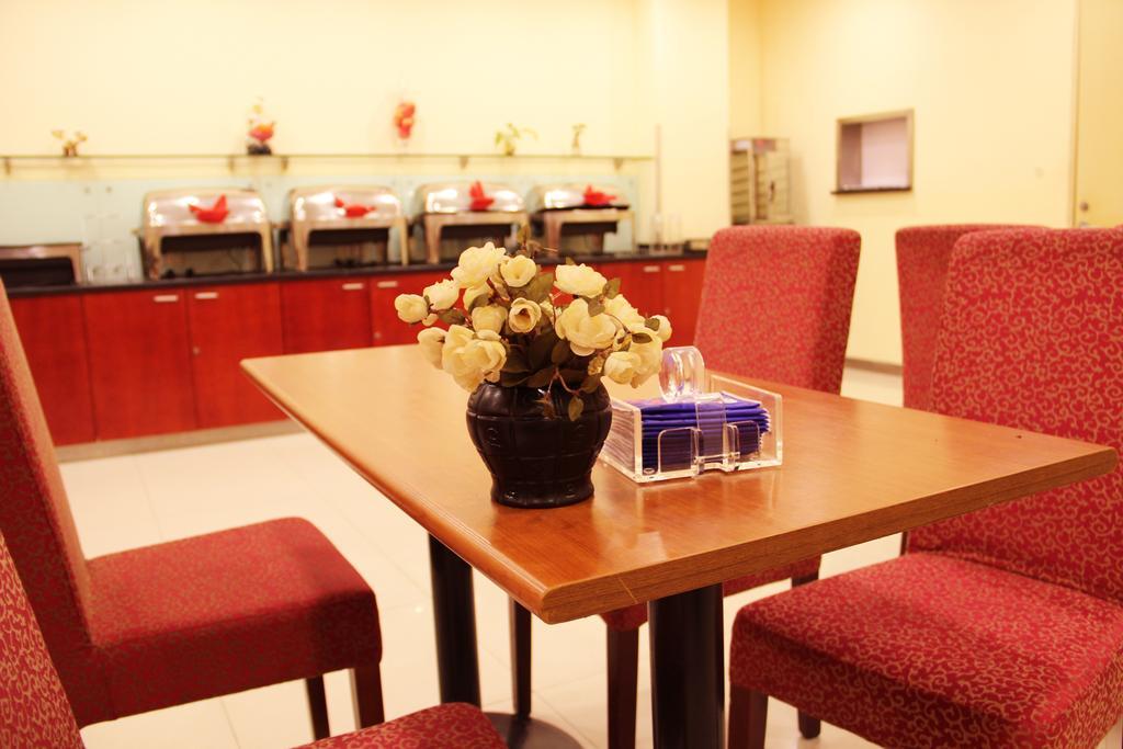 Hanting Hotel Baoji Gaoxin South Railway Station Branch Chambre photo